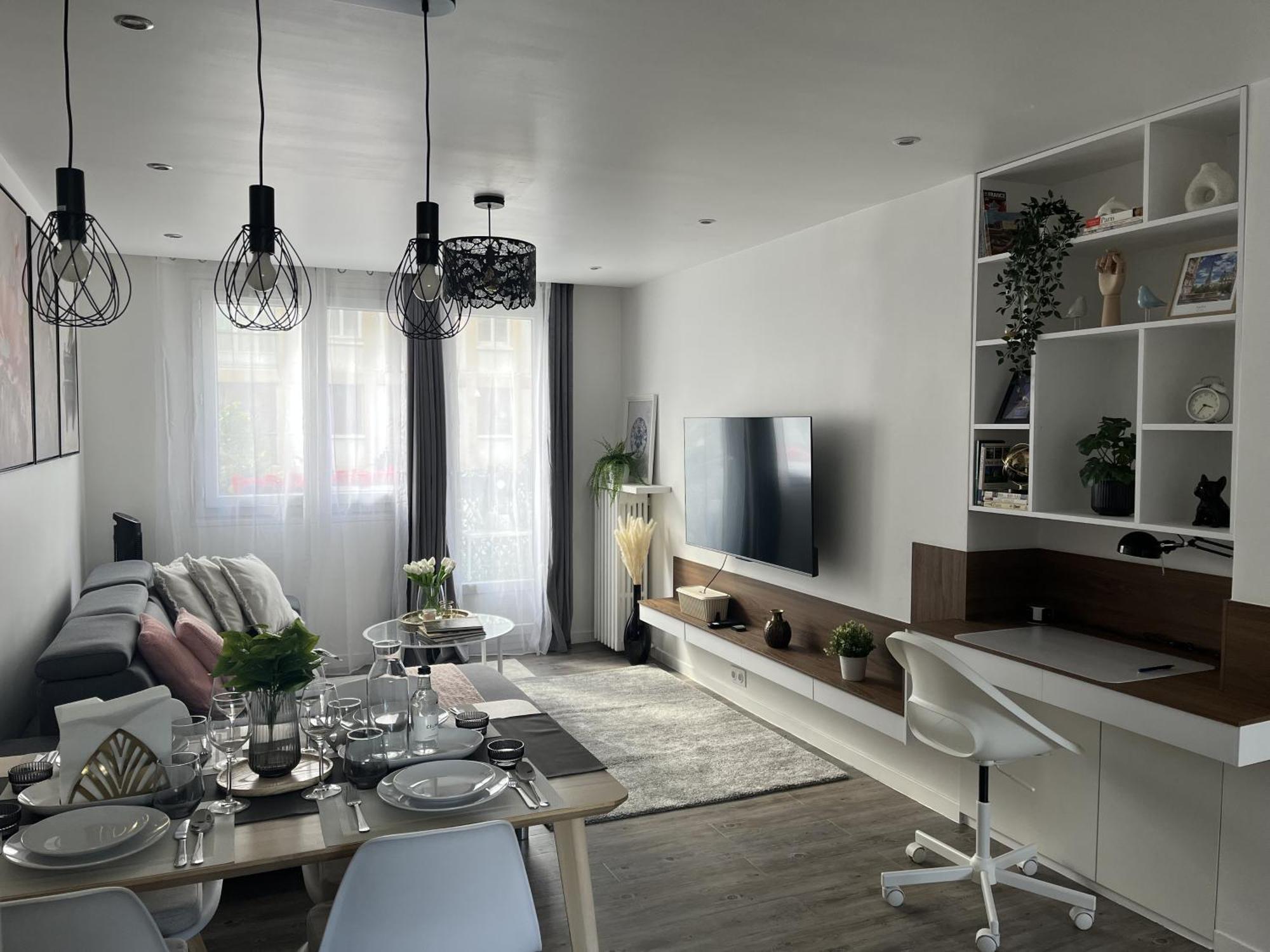 Entire 60M2 Apartment - Close To Paris - Parking - Kitchen - 2Min Rerb - Olympic'24 부르그-라-레인느 외부 사진
